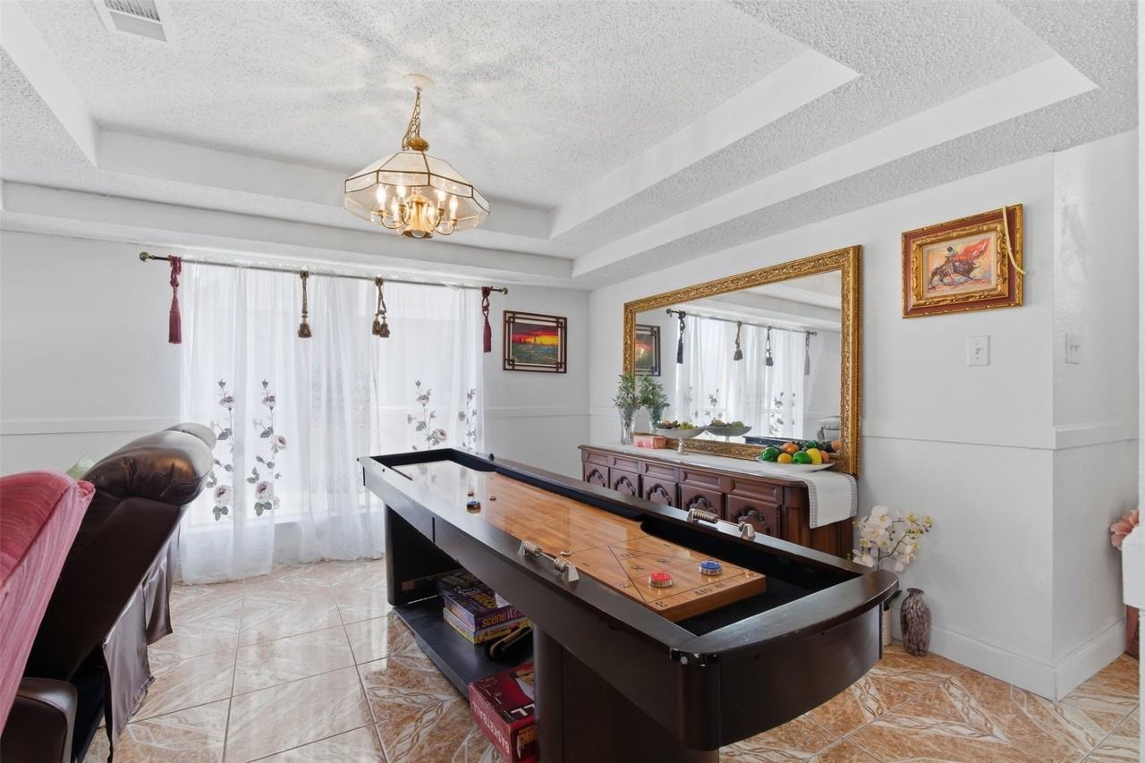 3528 Paladin Pl - Photo 4 of 10