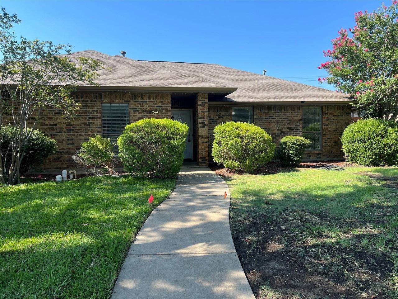 1514 Silverleaf Dr - Photo 2 of 27