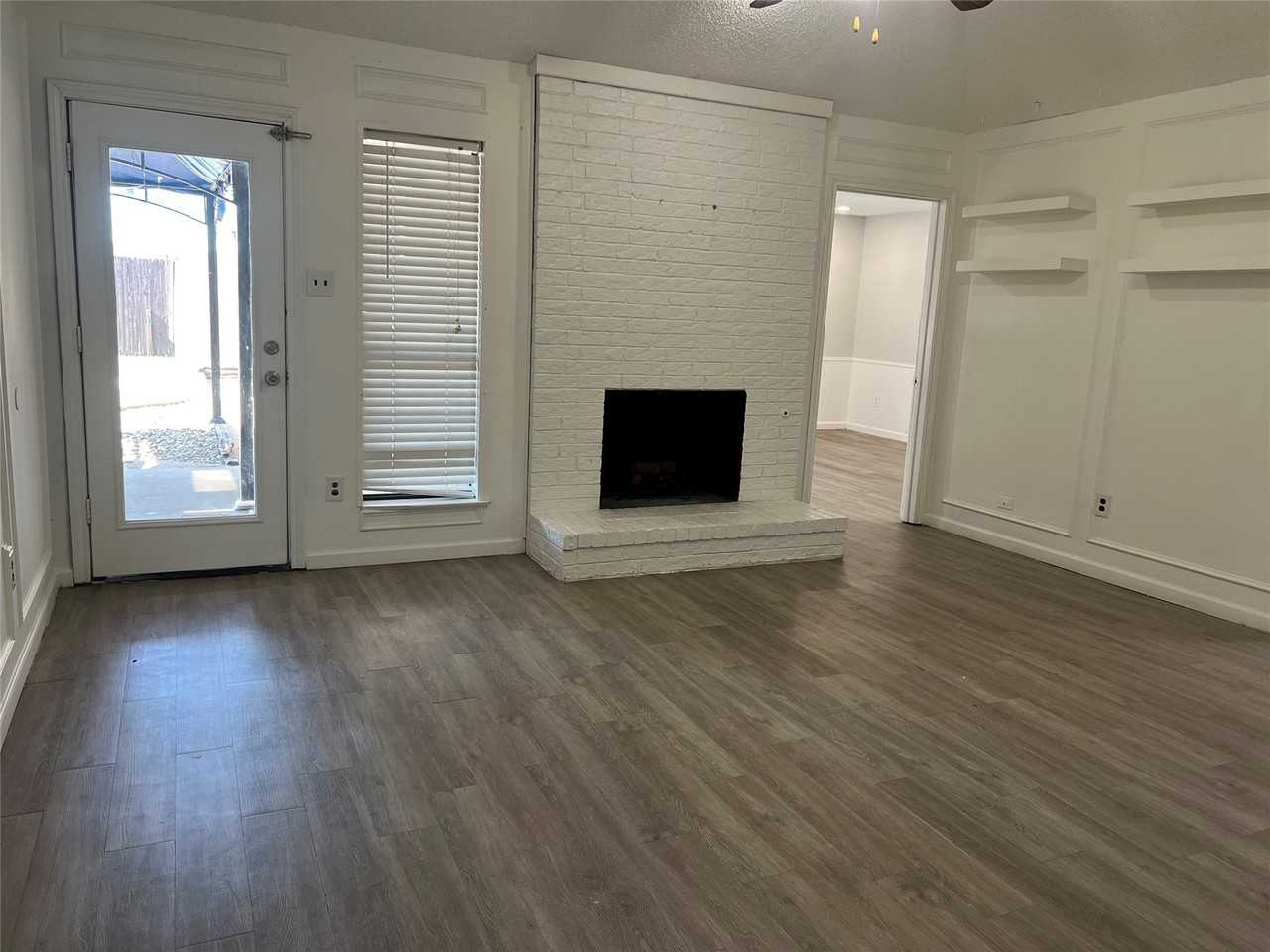 1514 Silverleaf Dr - Photo 5 of 27