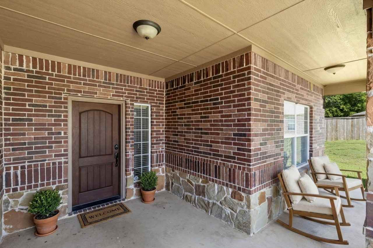 821 Westwood Ct - Photo 7 of 35