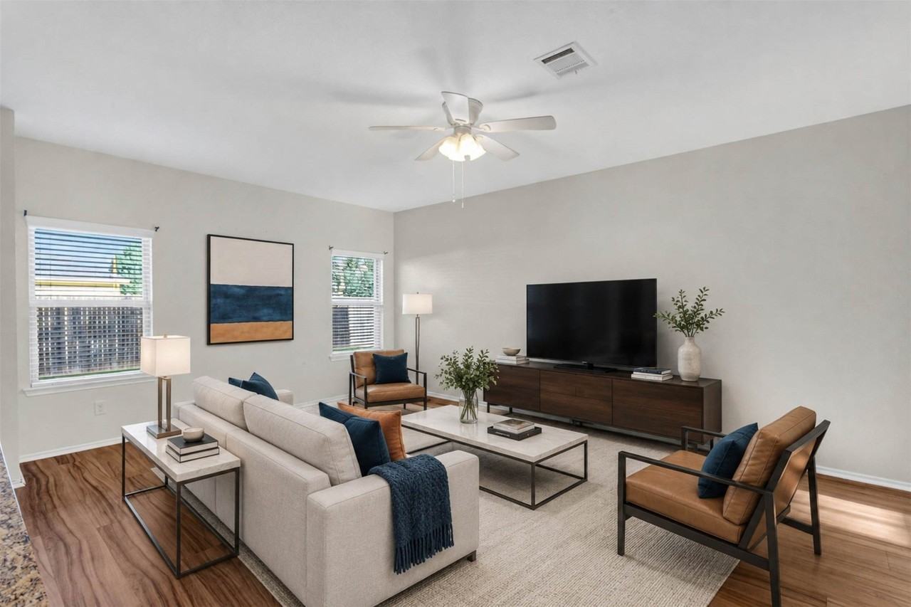 1702 Wild Rye Cir - Photo 3 of 30
