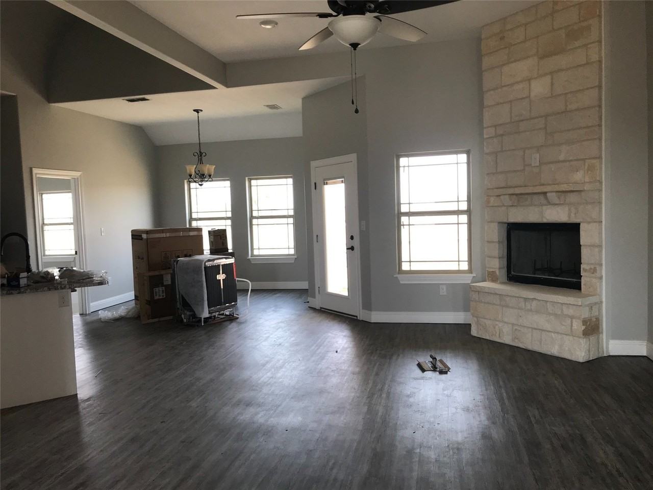 132 Carriage Hills Pkwy - Photo 4 of 15