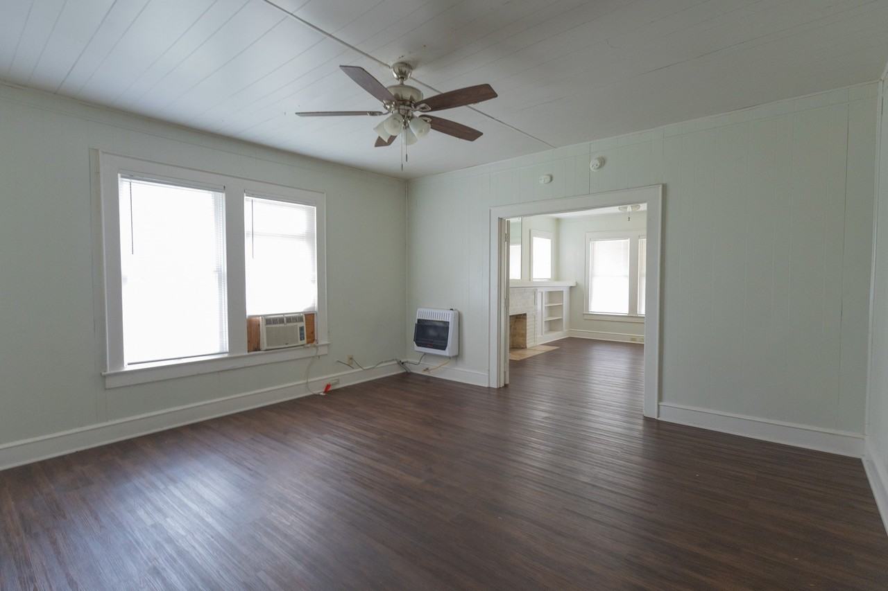 2913 Homan Ave #2913 - Photo 7 of 16
