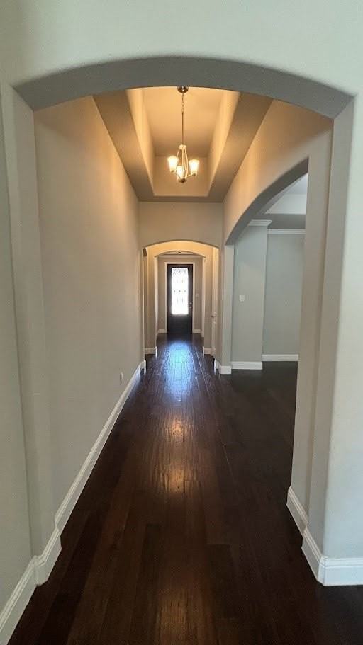 560 Darian Dr - Photo 3 of 31