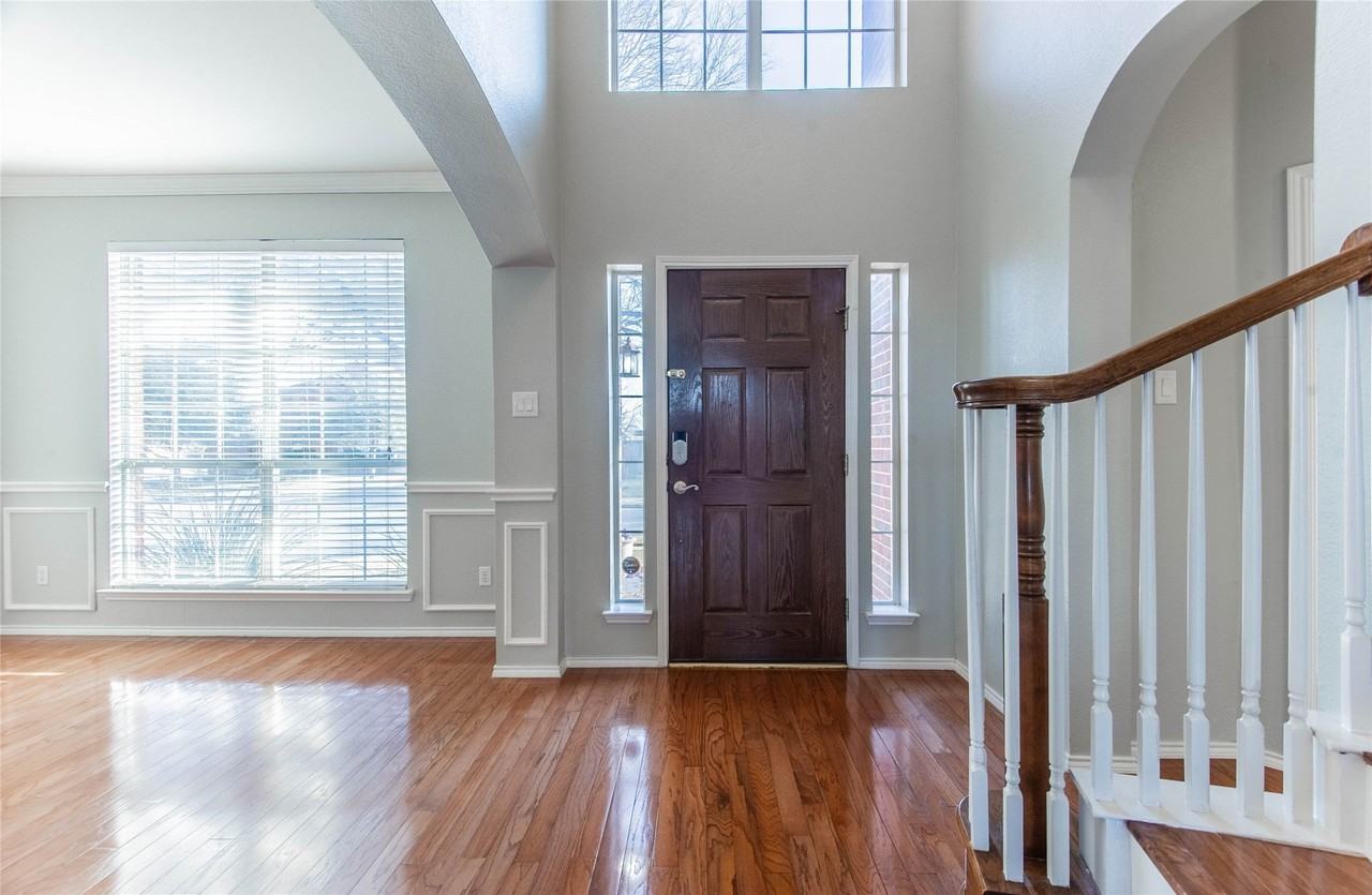 1521 Hidden Cove Ct - Photo 6 of 39