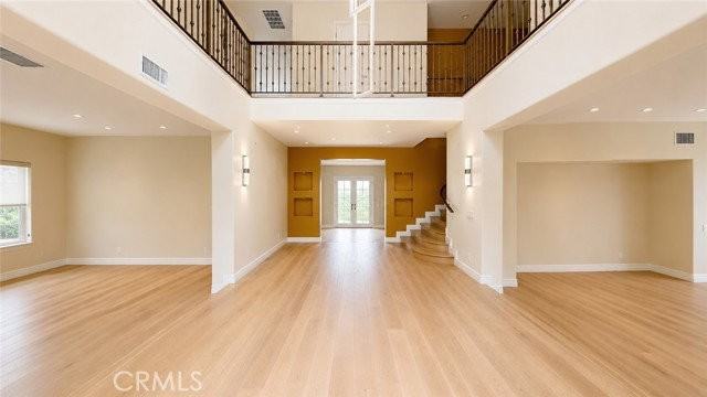 3339 Paseo Del Sol - Photo 3 of 8