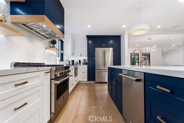 4627 Ethel Ave - Photo 6 of 8