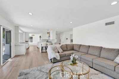 18340 Sandringham Ct - Photo 5 of 7