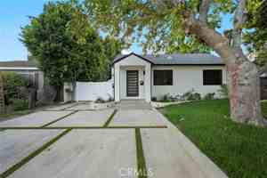 featured image of 5865 Tobias Ave