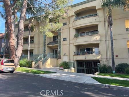 620 West Palm Avenue #302 - Photo 2 of 8