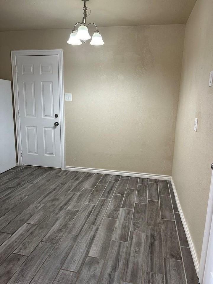 1711 Doran Dr - Photo 7 of 11