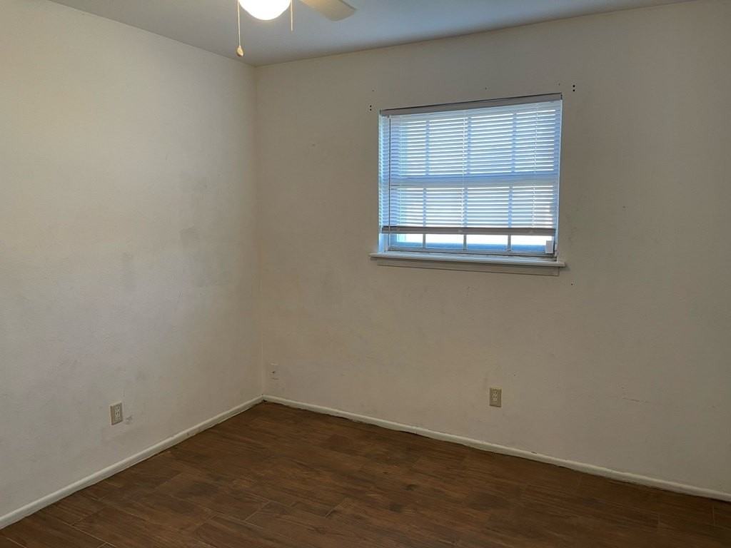 3746 Boulder Ave - Photo 6 of 11