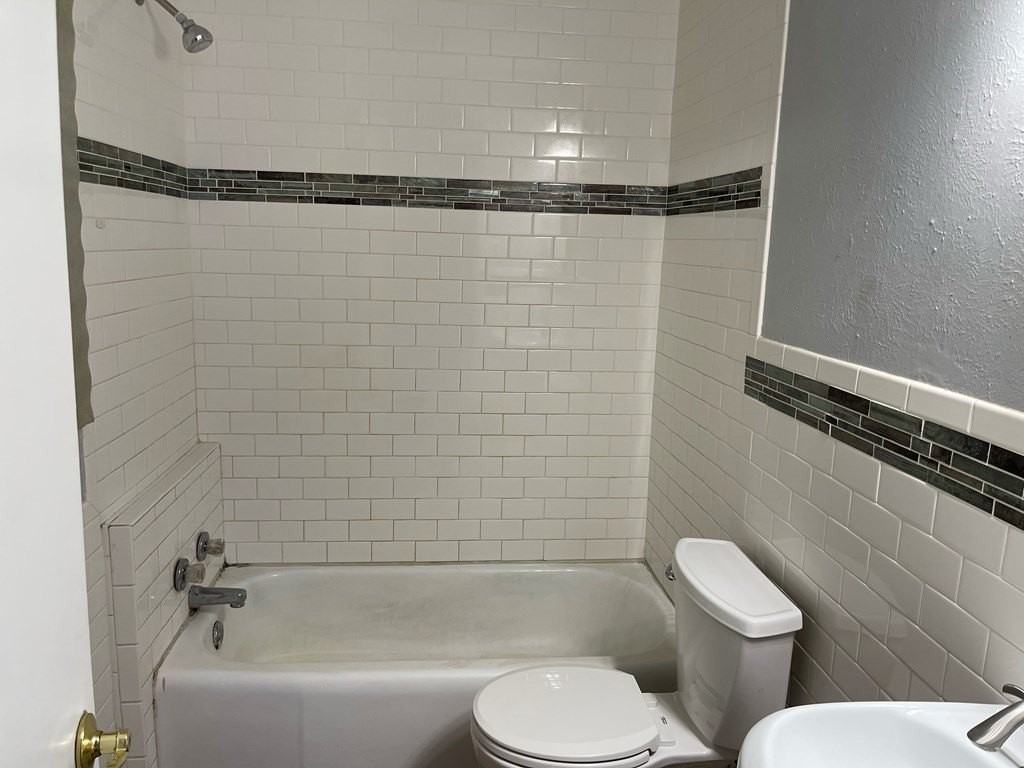 3746 Boulder Ave - Photo 7 of 11