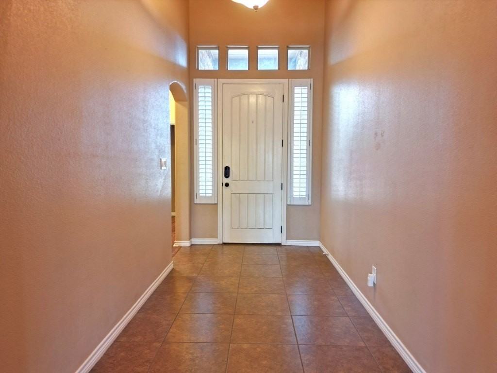 7305 Bellini St - Photo 5 of 32