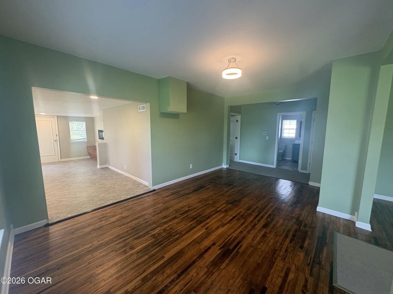 5002 W 26th St - Photo 5 of 15