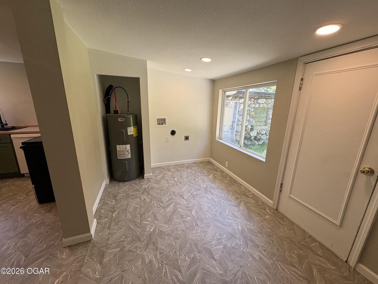 5002 W 26th St - Photo 7 of 15