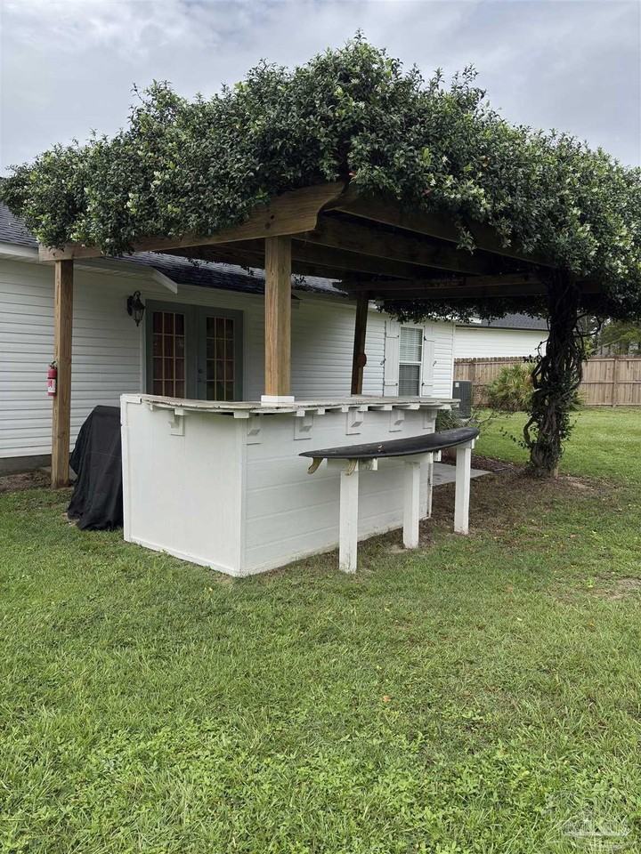 4314 Quiet Ct - Photo 2 of 26