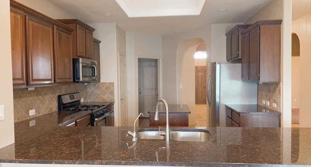 801 Founders Rd - Photo 2 of 10