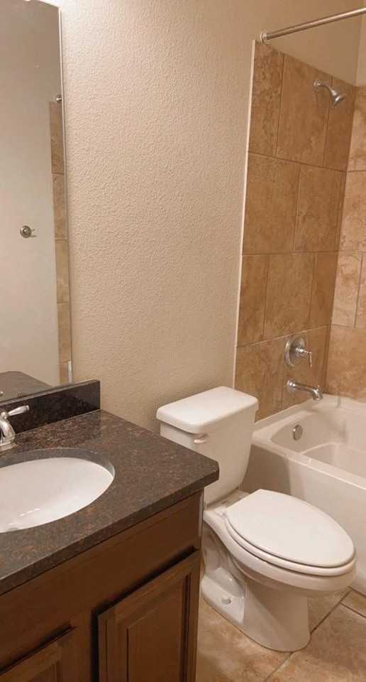 801 Founders Rd - Photo 6 of 10