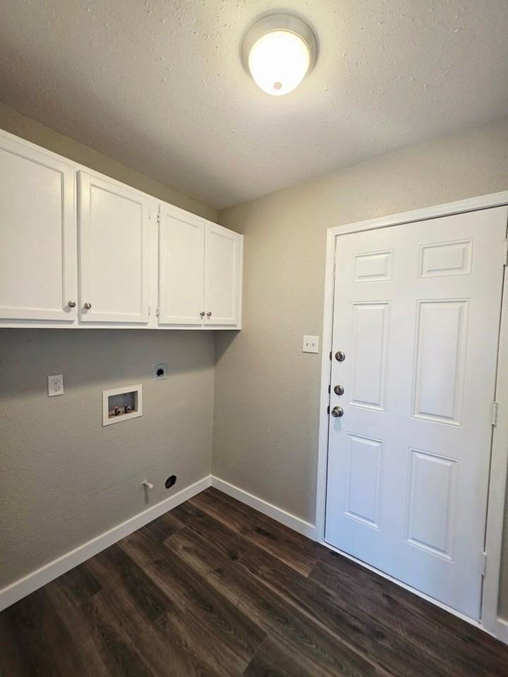 409 Humble Ave #A - Photo 4 of 7
