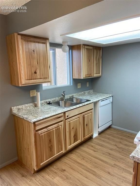 3178 Starlight Cir - Photo 4 of 15