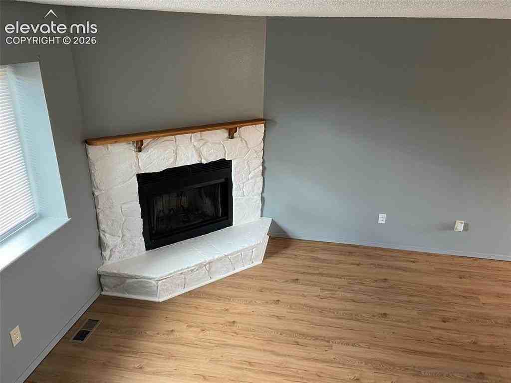 3178 Starlight Cir - Photo 7 of 15