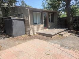 featured image of 3176 W Pikes Peak Ave