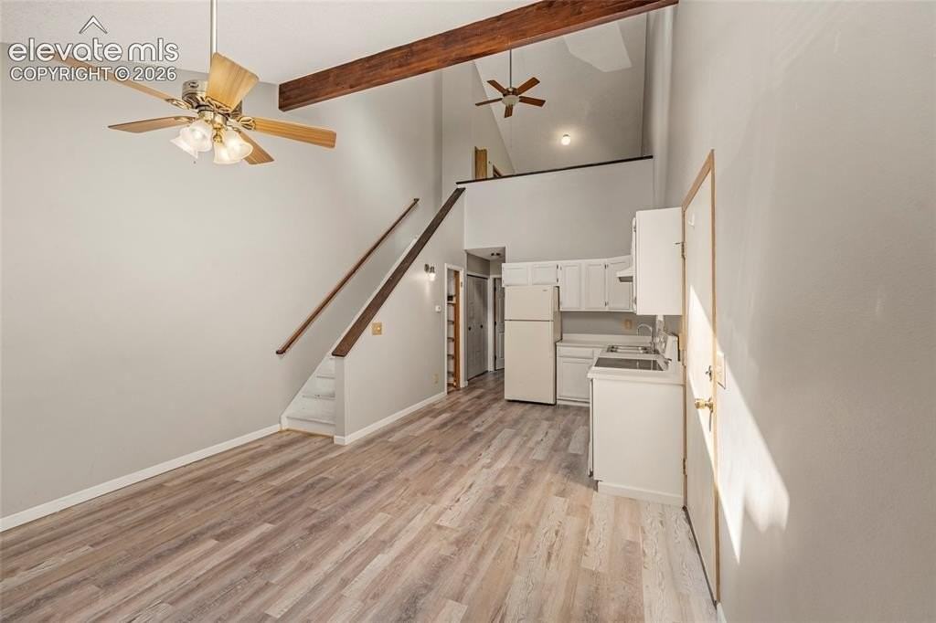 291 E Lake Ave - Photo 5 of 14