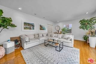 630 S Gretna Green Way - Photo 4 of 8