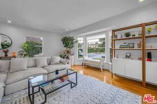 630 S Gretna Green Way - Photo 5 of 8