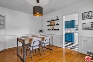 630 S Gretna Green Way - Photo 7 of 8