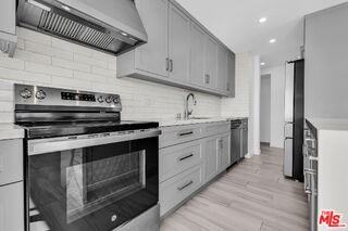 1155 N La Cienega Blvd #1106 - Photo 3 of 8