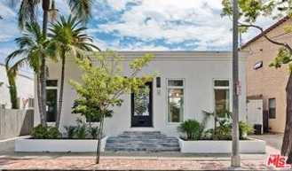 7270 Waring Ave - Photo 1 of 1