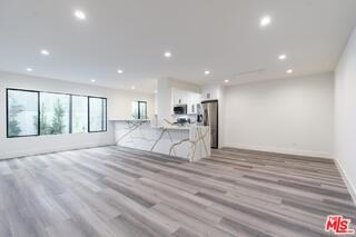 1262 N Sweetzer Ave #109 - Photo 7 of 8