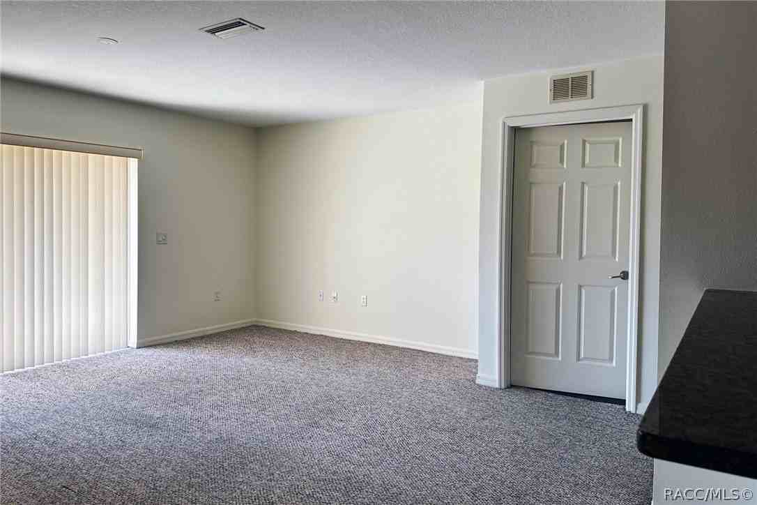 4450 E Windmill Dr #107 - Photo 7 of 45
