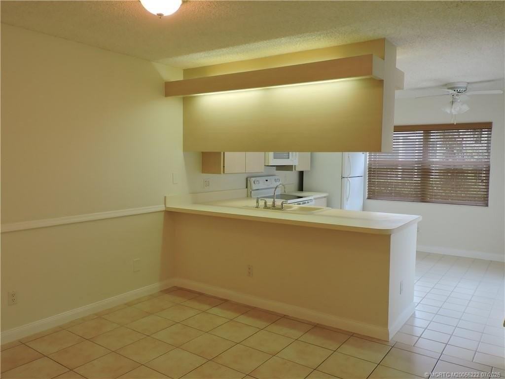 2865 Sw Lakemont Pl - Photo 6 of 21