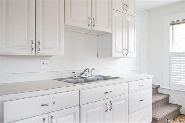 2716 Van Alstyne St - Photo 7 of 13