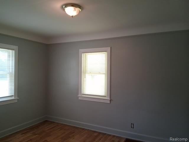 4418 Mccandlish Rd - Photo 6 of 14