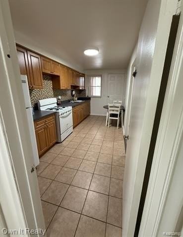 12824 W Warren Ave #201 - Photo 4 of 11