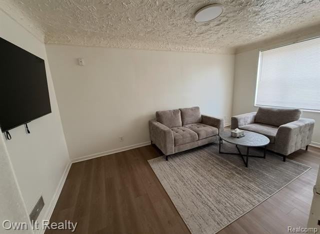 12824 W Warren Ave #201 - Photo 5 of 11