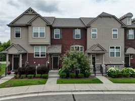 featured image of 2817 Hartwick Dr