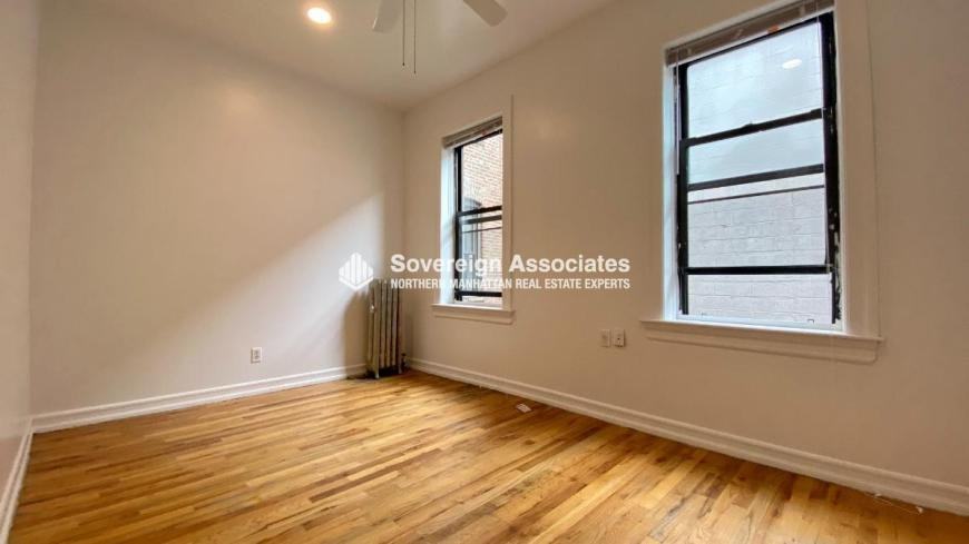 4305 Broadway - Photo 3 of 10