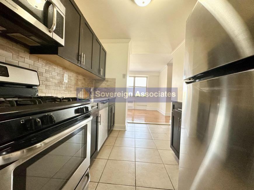 33 N 3rd Ave - Photo 2 of 5