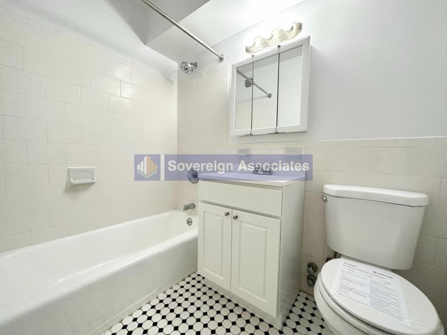 33 N 3rd Ave - Photo 4 of 5