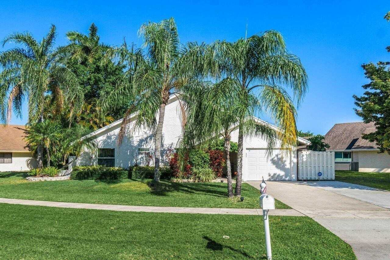 22525 Swordfish Dr - Photo 2 of 41