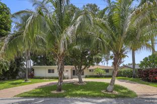 1710 Sw 4th Ave - Photo 1 of 1