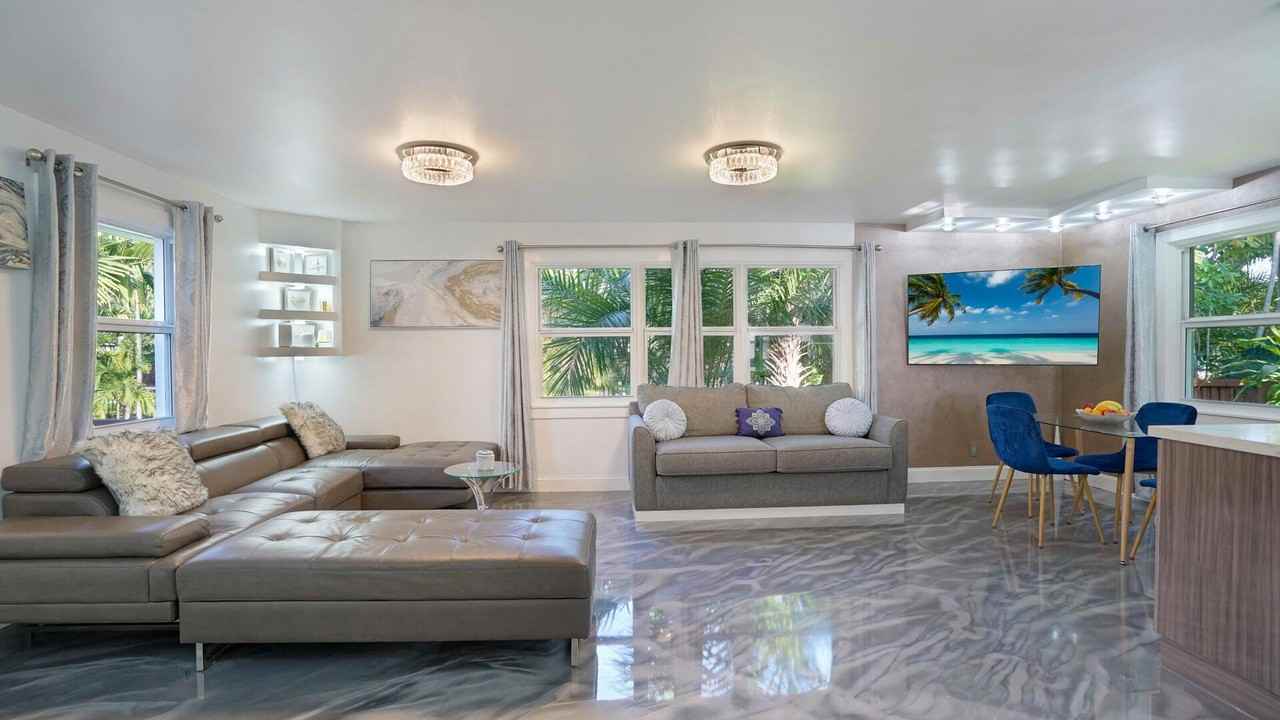 2249 Lazy Ln - Photo 4 of 50