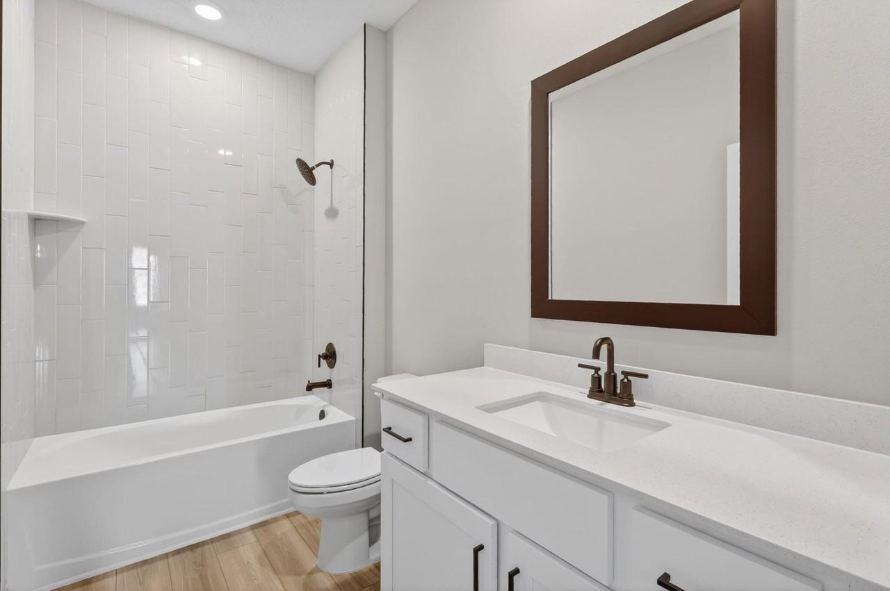 1808 Gaiety Way - Photo 5 of 32