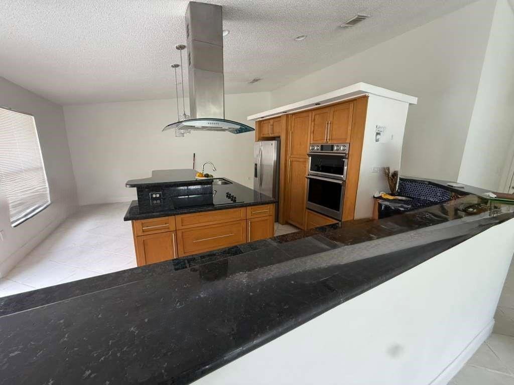 18171 Nw 18th St - Photo 4 of 5