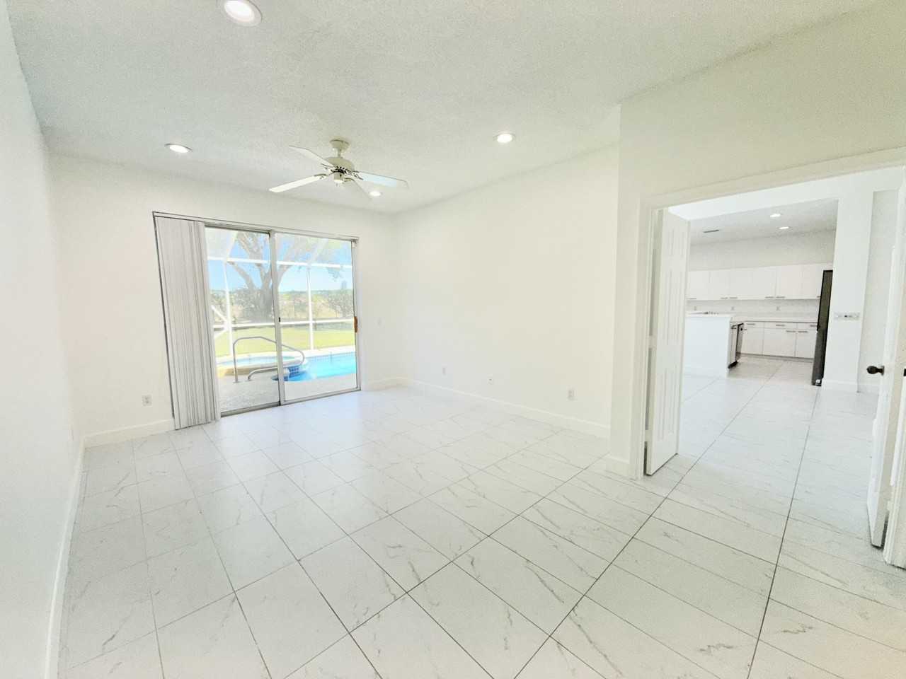 10875 Old Bridgeport Ln - Photo 5 of 39